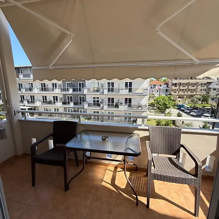 Angela Aparthotel 3*