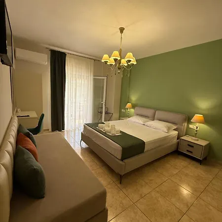 Aparthotel Angela 3*