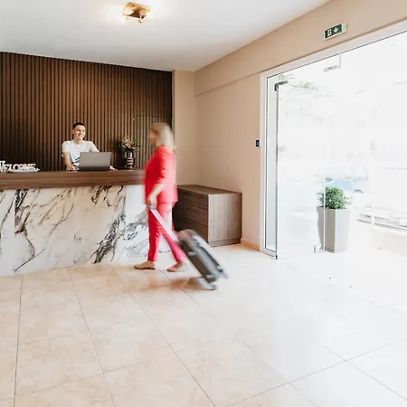 Aparthotel Angela Leptokaryá